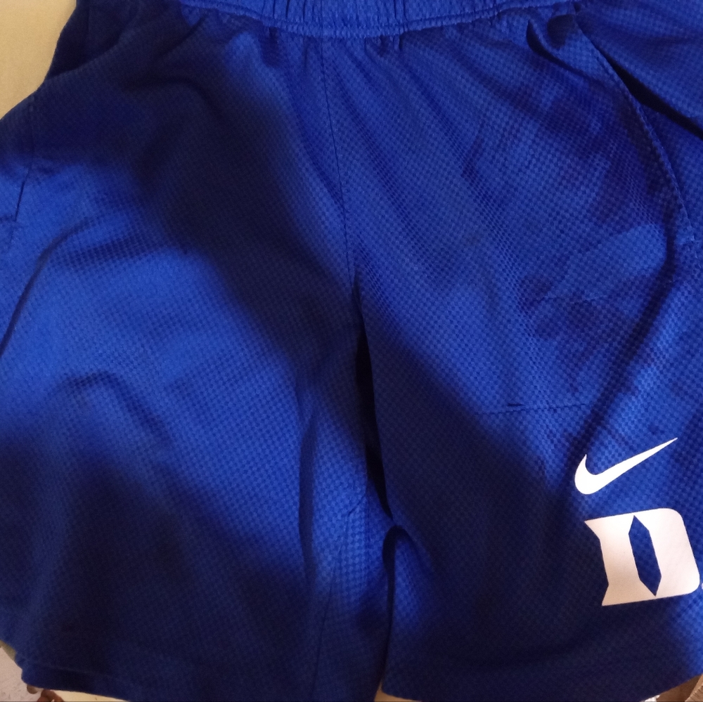 Shorts - Picture 2 of 2